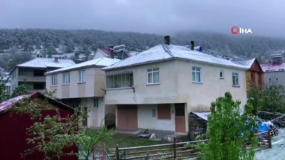 kar surprizi -  Sivas’ta Mayıs karı Videosu