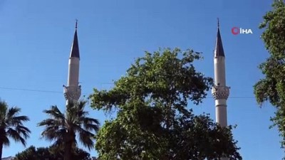 bayram namazi -  Bayramda boş kalan camilerde tekbir sesleri yükseldi Videosu