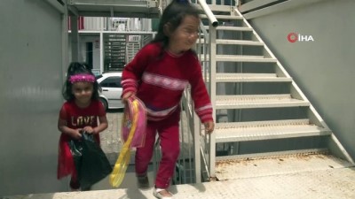 konteyner kent -  Konteyner kentlerde çocukların bayram sevinci Videosu