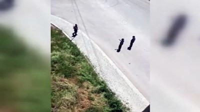 saglik ekibi - Polise kürekle saldıran zanlı gözaltına alındı - AFYONKARAHİSAR Videosu