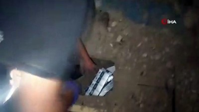 sigara paketi -  Şanlıurfa'da 30 bin paket kaçak sigara ele geçirildi Videosu