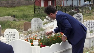 mezarlik ziyareti - Şehitliklerde hüzünlü bayram - IĞDIR Videosu