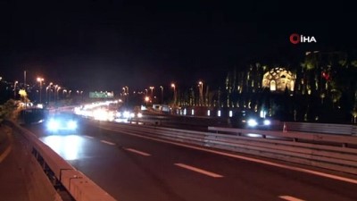  15 Temmuz Şehitler Köprüsü'nde kısıtlama sonrası araç yoğunluğu
