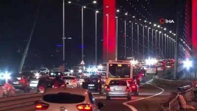  15 Temmuz Şehitler Köprüsünde kısıtlama sonrası trafik yoğunluğu
