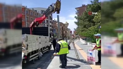  Van’da korona virüsü nedeniyle uyarı levhaları asıldı