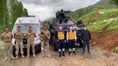  Asker ve sağlıkçılardan ‘evde kal’ çağrısı