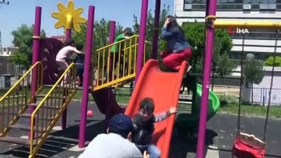 gunesli hava -   Gercüş’te günler sonra dışarı çıkan çocuklar doyasıya eğlendi Videosu