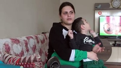 engelli aile -  Gözü yaşlı annenin tek isteği oğlunun ilaçlarına ulaşabilmek Videosu