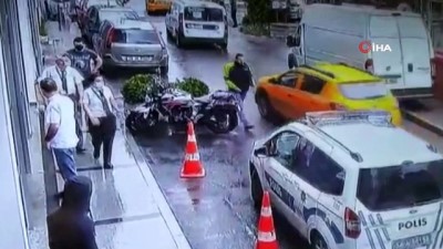 kapkac -  Kapkaç yapan Faslı şahıs polisin önünden kaçmak isterken böyle yakalandı Videosu