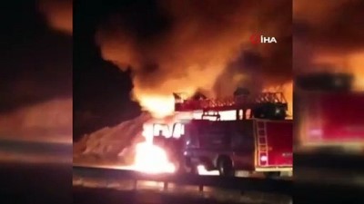  Antalya’da araç alev alev yandı
