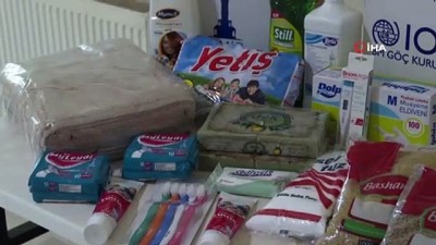  İzmir’deki mültecilere hijyen ve gıda paketi desteği