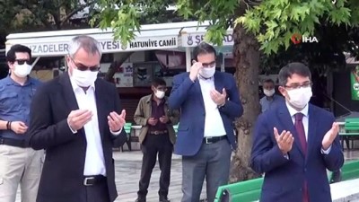sukur kurbani -  Manisa’da cuma namazı öncesi şükür kurbanı kesildi Videosu