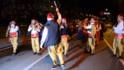 ustad -  Tekirdağ'da 70 kişilik bando takımı sahur için sokaklara indi Videosu