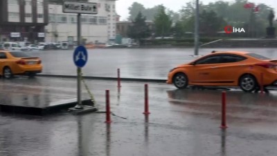  Kırıkkale'de şiddetli yağış etkili oldu