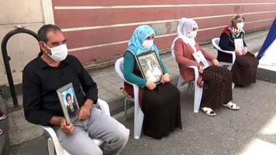  HDP önündeki ailelerin evlat nöbeti 272'nci gününde