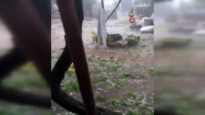  Antalya’ya ceviz büyüklüğünde dolu yağdı