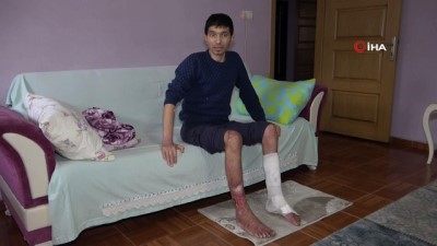  Bacağındaki açık yaralar nedeniyle 4 yıldır yatağa mahkum olan Ömer Güven yardım bekliyor