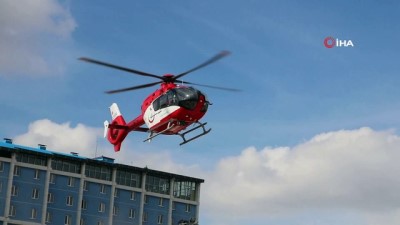 yogun bakim unitesi -  Ambulans helikopter onun için havalandı Videosu