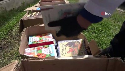 ilkokul ogrencisi -  Bingöl'de evinde kalana kitap servisi Videosu