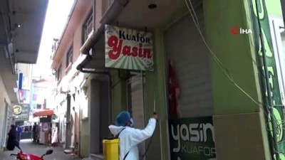  Bursa'da açılış öncesi berber ve kuaförlere dezenfekte seferberliği