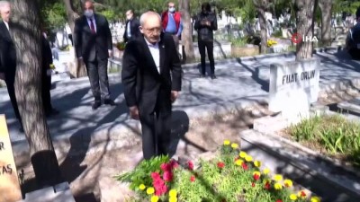  Kılıçdaroğlu, Deniz Gezmiş ve arkadaşlarını andı