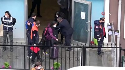 kucuk kiz -  14 günlük süresi dolan 360 kişi kaldıkları yurttan ayrılıyor Videosu