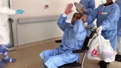  Yoğun bakımda kalan 3 hasta alkışlarla servise alındı