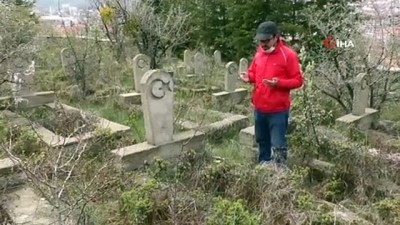 yerel gazete -  Yozgat’ta ay yıldız işli, isimsiz taş mezarlar gizemini koruyor Videosu