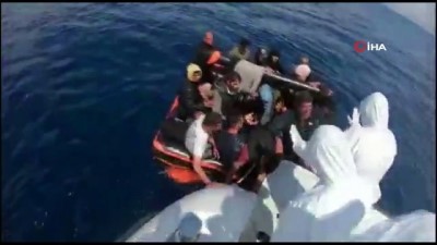  Yunanistan Ege Denizi’nde insan haklarını çiğnemekte sınır tanımıyor