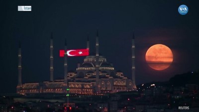 2020'nin Son Süper Ayı İstanbul'da Böyle Görüntülendi