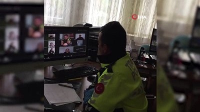 trafik parki -  Bakan Ziya Selçuk'tan öğrencilere sözünü unutmayan trafik polisine tebrik Videosu