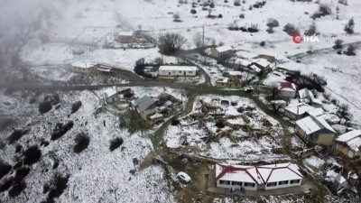 saganak yagis -  Erzincan ve Bayburt’un yüksek kesimlerinde kar yağışı Videosu