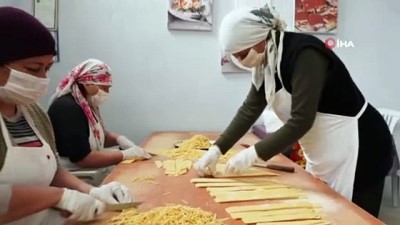 kooperatif -  Kooperatifleşen kadınlar artık daha çok üretecek Videosu