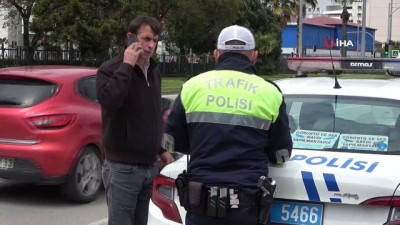  Sokağa çıkmaktan ceza yedi, basını tehdit etti