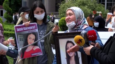  Ayşe Karaman'ın annesinden kızının doğum gününde adliye önünde basın açıklaması