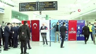  Bakan Karaismailoğlu: 'İlk havalimanı salgın sertifikasını İstanbul Havalimanına takdim ettik'