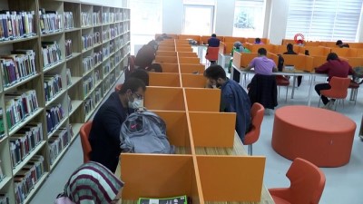  Kitaplar okuyucularıyla buluştu