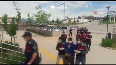 uyusturucu -  Konya’da silah kaçakçılarına operasyon: 4 tutuklama Videosu