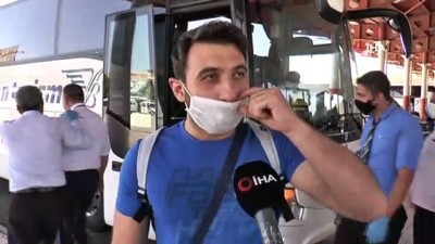  Seyahat kısıtlamasının kalkmasıyla vatandaşlar otogarlara koştu