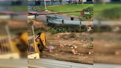 konut projesi -  - İsrail, Filistinlilere ait mezarları yıkıyor
- İsrail güçleri ile Filistinliler arasında mezar yıkımı arbedesi 3 yaralı Videosu