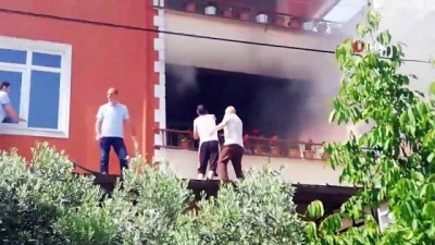  3 katlı binada korkutan yangın