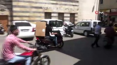 ilginc goruntu -  Motosiklet tutkusu korona korkusunu geride bıraktı Videosu