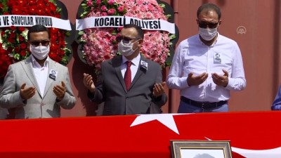 akciger kanseri - Hayatını kaybeden Kocaeli Cumhuriyet Savcısı Altunoğlu için adliyede tören yapıldı - KOCAELİ Videosu