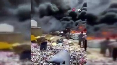 itfaiye araci -  - İran'da plastik atık deposunda büyük yangın Videosu