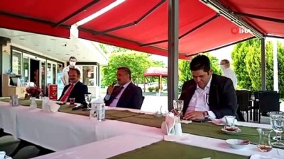bayrak yarisi -  Vali Kaymak’tan “Çarşamba Türküsü” ile duygusal veda Videosu