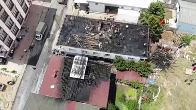  Alevlere teslim olan 3 binanın çatısında oluşan hasar böyle görüntülendi