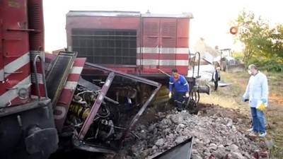 makinist -  Battalgazi ilçesinde iki yük treni kafa kafaya çarpıştı: 1 ölü, 4 yaralı Videosu