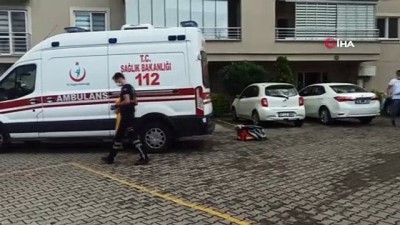 cinayet -  Bursa'da kadın cinayeti...Tekel bayi işleten adam eşini sırtından bıçaklayarak öldürdü Videosu