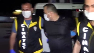 mobese -  Eşini öldüren katil zanlısı koca Bursa'ya getirildi Videosu