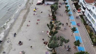  İstanbullular denize akın etti